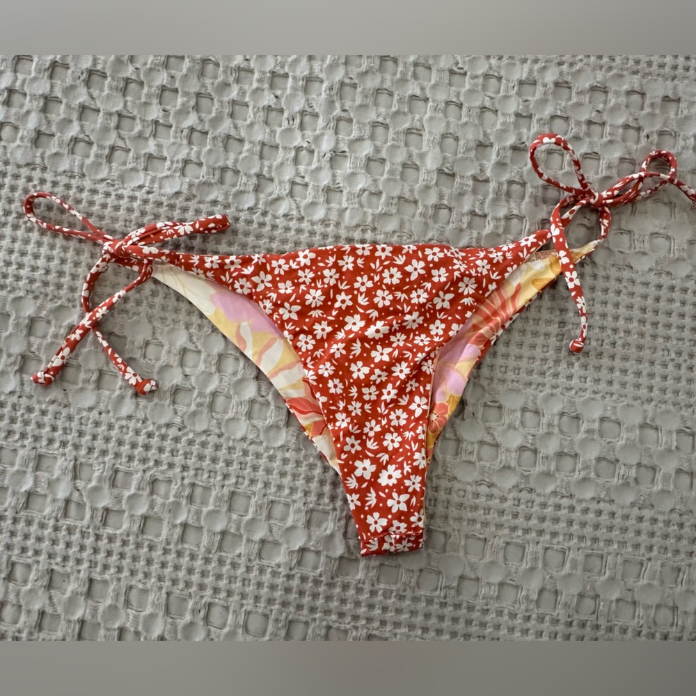 Billabong - Reversible Bikini Bottom - XS